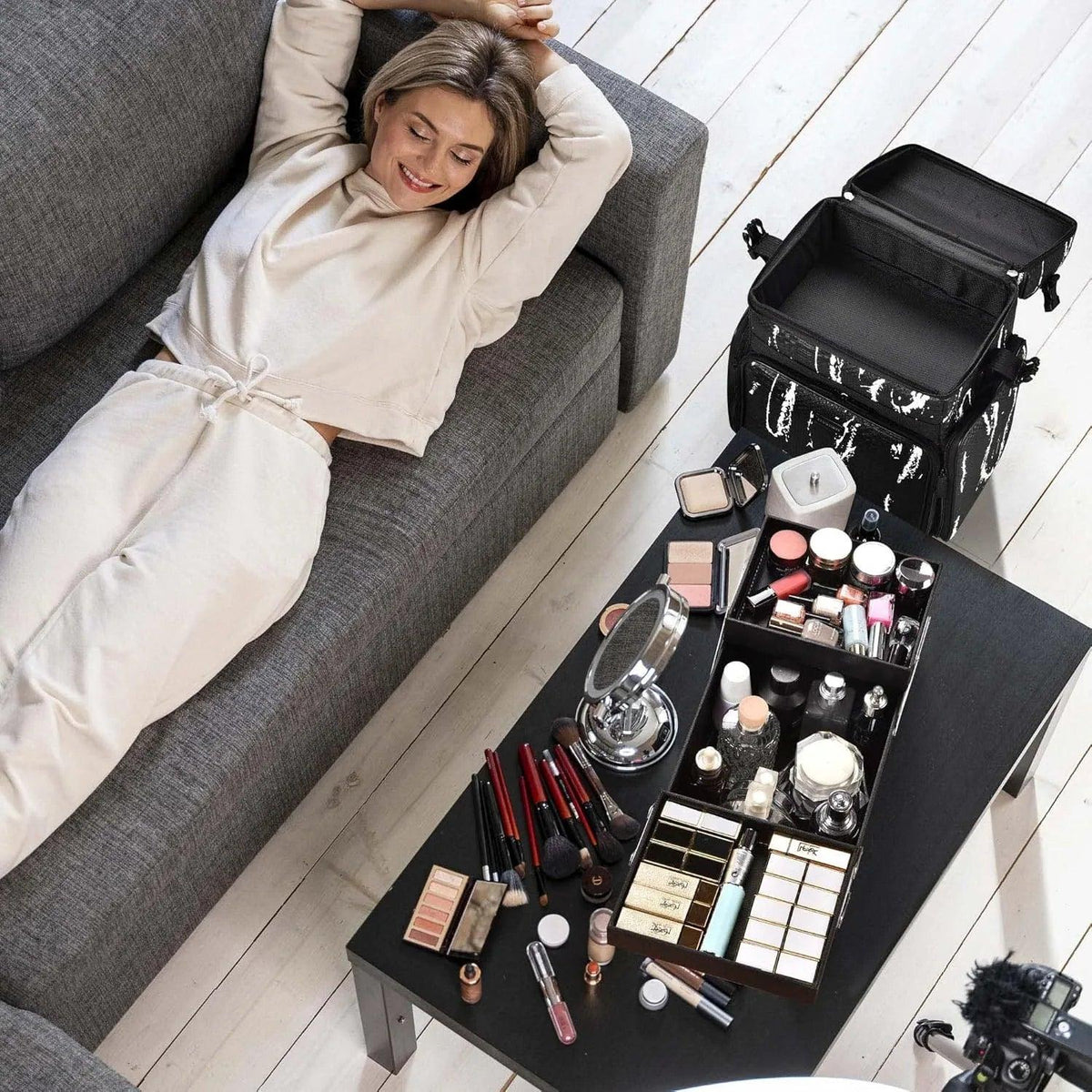 Byootique Rolling Makeup Train Case – Crocodile Leather Texture (Black & White) - Dazzling Beauty Solution