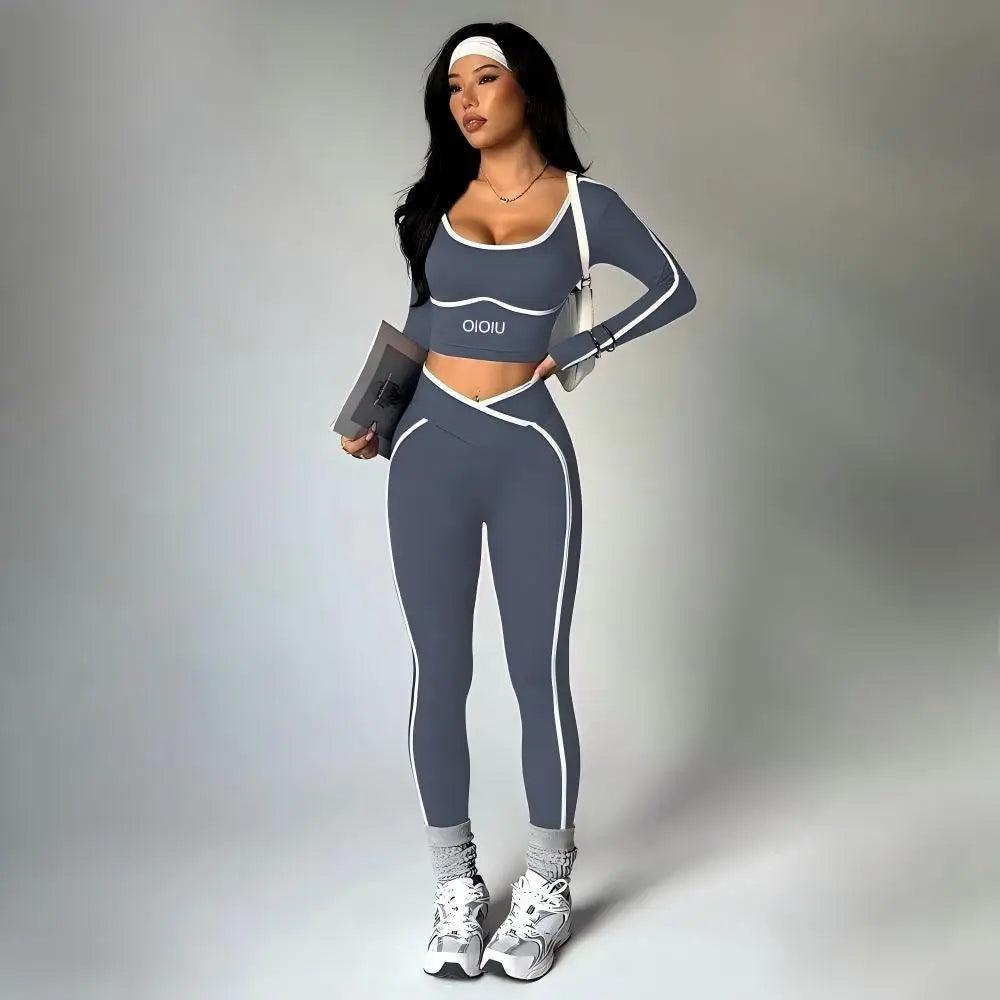 Color-Contrasting Yoga Set – Long Sleeve V-Waist Hip-Slimming Pants