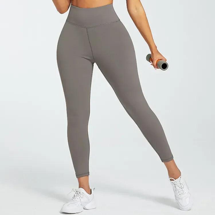 Custom Logo 3-Piece Seamless Fitness Activewear Set – High-Waist Yoga Outfit - Dazzling Beauty Solution